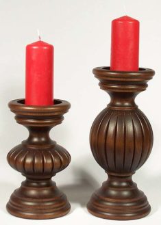 Kerzenstaender aus Holz BLAO