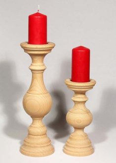 Kerzenstaender aus Holz BLCU